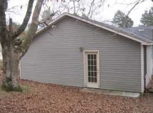 815 Westside Dr NW, Cleveland, TN 37311