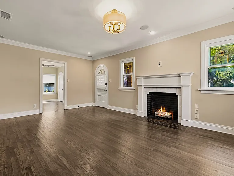 5619 McCommas Blvd — Photo 28