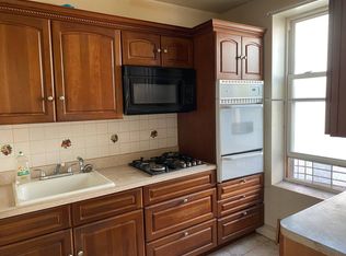 290 E 93rd St #2F, Brooklyn, NY 11212