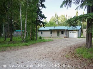 614 Bottles St, North Pole, AK 99705