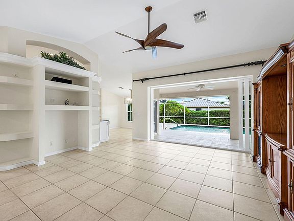 5th image of 510 Bald Eagle Dr