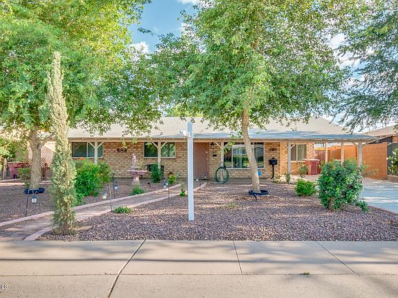 CHARM, STYLE AND AMBIANCE