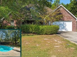 212 Morrell Cir, Hattiesburg, MS 39402