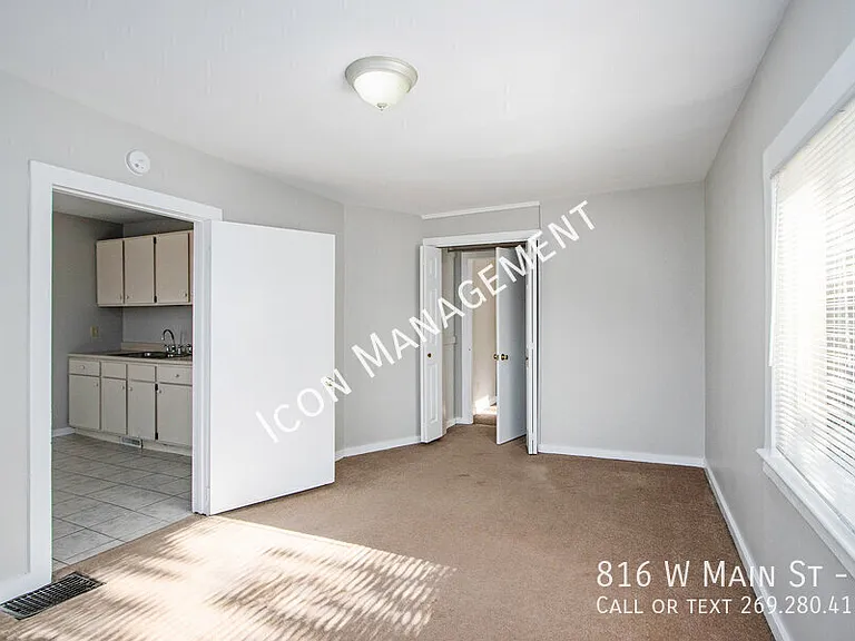 816 W Main St #2 — Photo 3