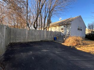 1633 5th St, Ewing, NJ 08638