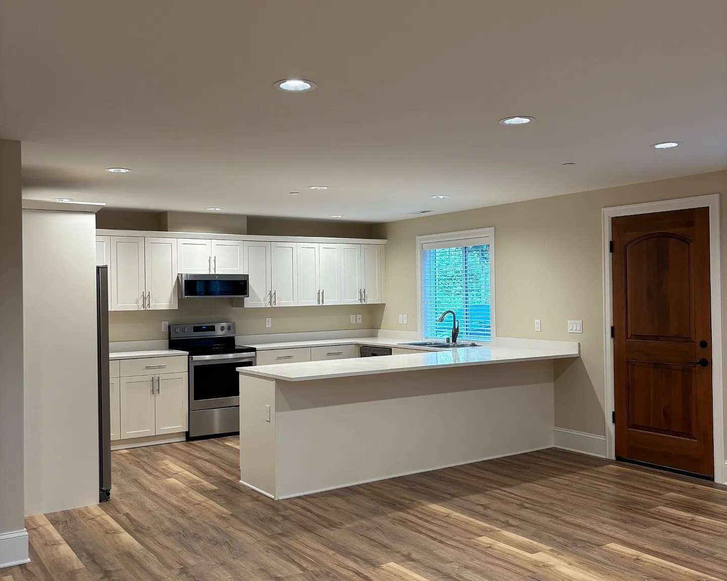 1 bed, 1786 sqft, $3,600 — Photo 4