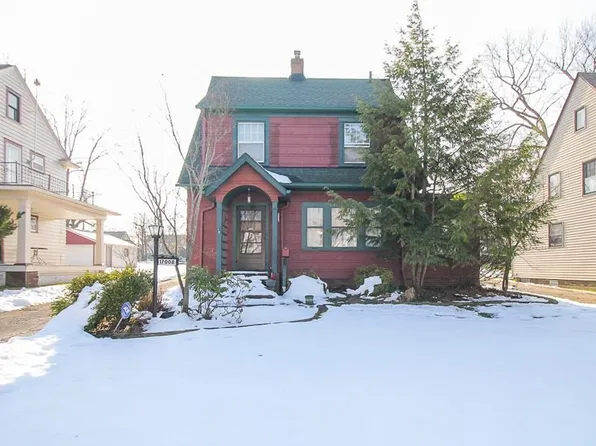 17008 Maple Heights Blvd, Maple Heights, OH 44137