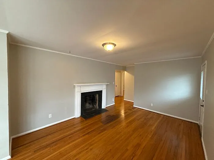 4738 Gilmore Dr — Photo 5