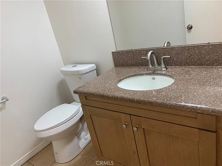 10221 White Oak Ave #1 — Photo 13