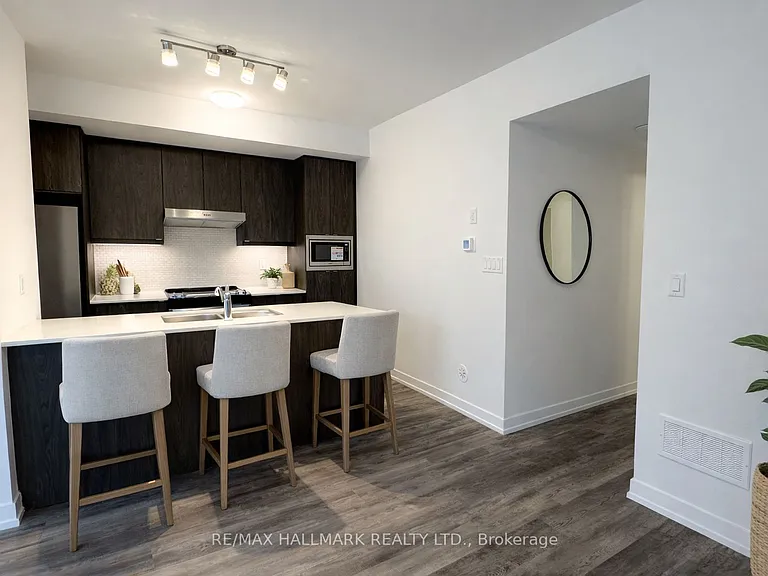 51 Jefferson Side Rd #120 — Photo 2