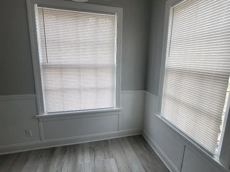 103 E Robinson Pl — Photo 16
