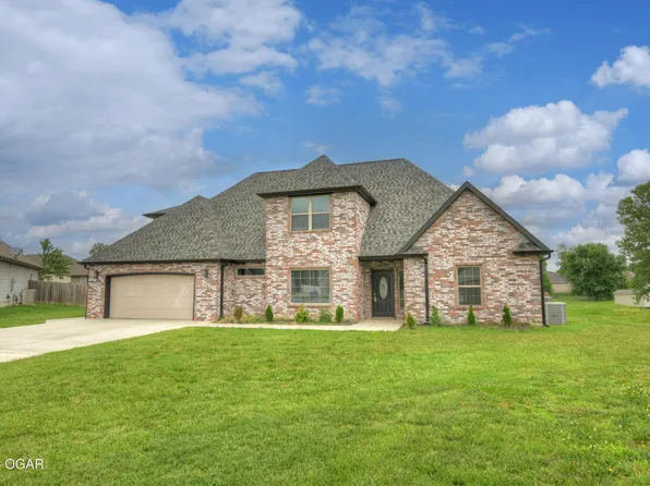 2420 E Natalie Ct, Joplin, MO 64801