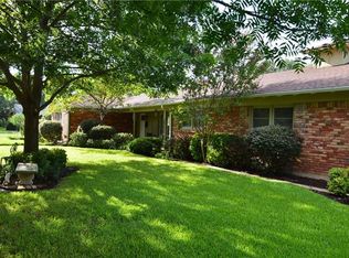 6000 Wimbleton Way, Fort Worth, TX 76133