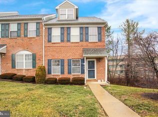 9 Charlemont Ct, Shillington, PA 19607