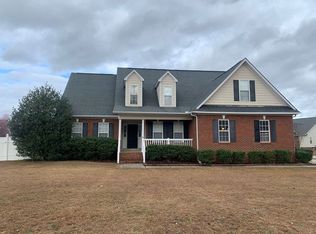 117 Harlon Ct, Raeford, NC 28376