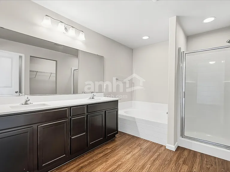 18960 112th Avenue Ct E — Photo 13