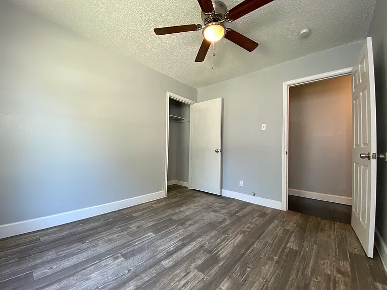 1030 Hermine Blvd — Photo 13