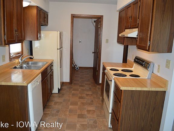 4th image of 1402 N 24th St #B5