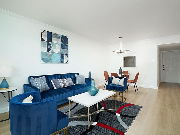 4th image of 9511 Contessa Dr APT 3