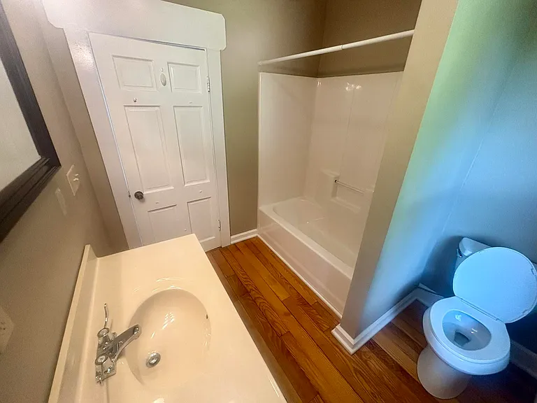 2411 Guilford Ave SW — Photo 10
