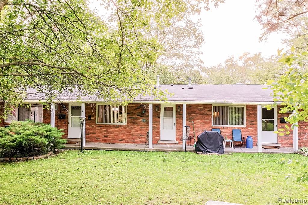 312 & 314 Fairgrove St, Romeo, MI 48065 Zillow