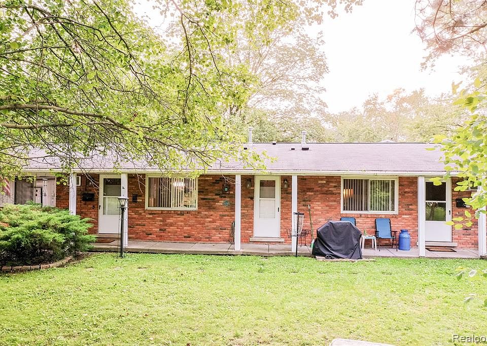 312 & 314 Fairgrove St, Romeo, MI 48065 Zillow