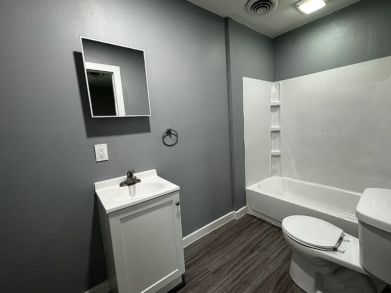 2107 Marquette St #4 — Photo 3