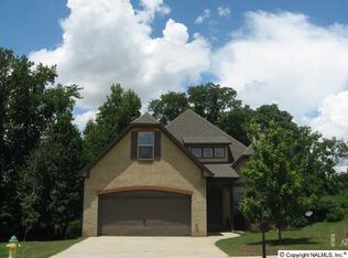 101 Morningwalk Ln SW, Huntsville, AL 35824