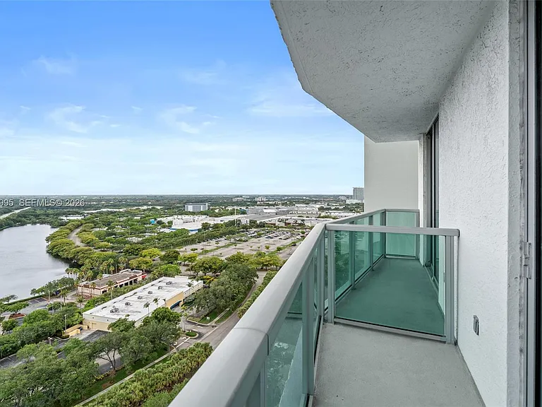 2681 N Flamingo Rd #2205S — Photo 4