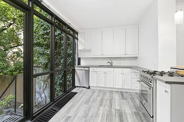 Rented by Corcoran | media 1