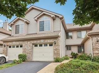 1553 N Saint Marks Pl, Palatine, IL 60067