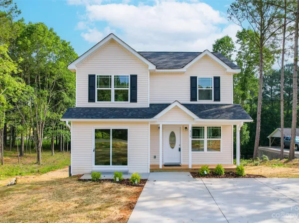 315 Island Cove Rd, Norwood, NC 28128