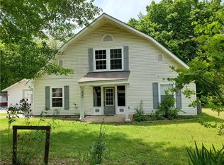 325 N River Rd, Alma, AR 72921