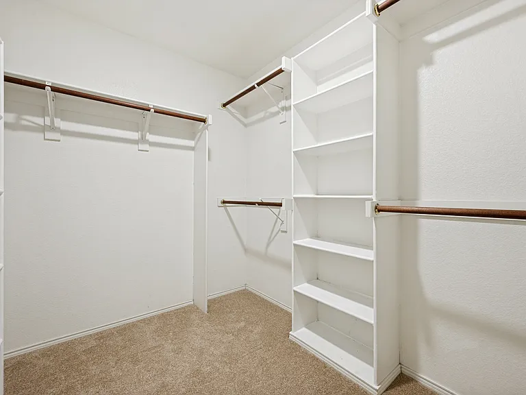 3705 Hermalinda Dr — Photo 15