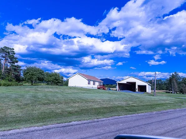 67 Airport Rd, North Haverhill, NH 03774