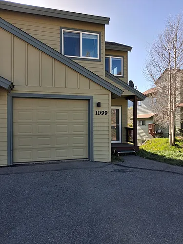 1099 Royal Coachman Blvd Photo 1