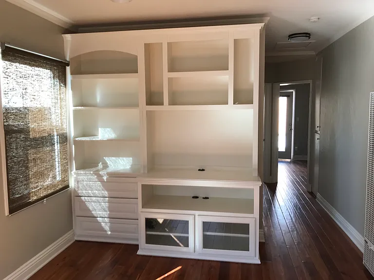 4656 Bermuda Ave — Photo 2