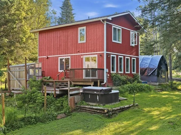 4923 Clover Ln, Homer, AK 99603