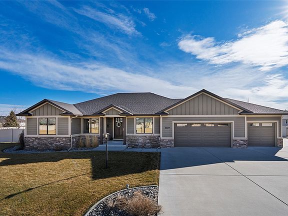 2nd image of 1119 Victoria Falls Cir