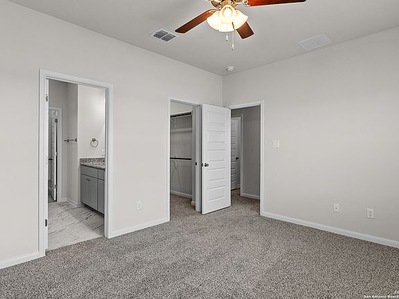 5th image of 1521 Alsatian Ave