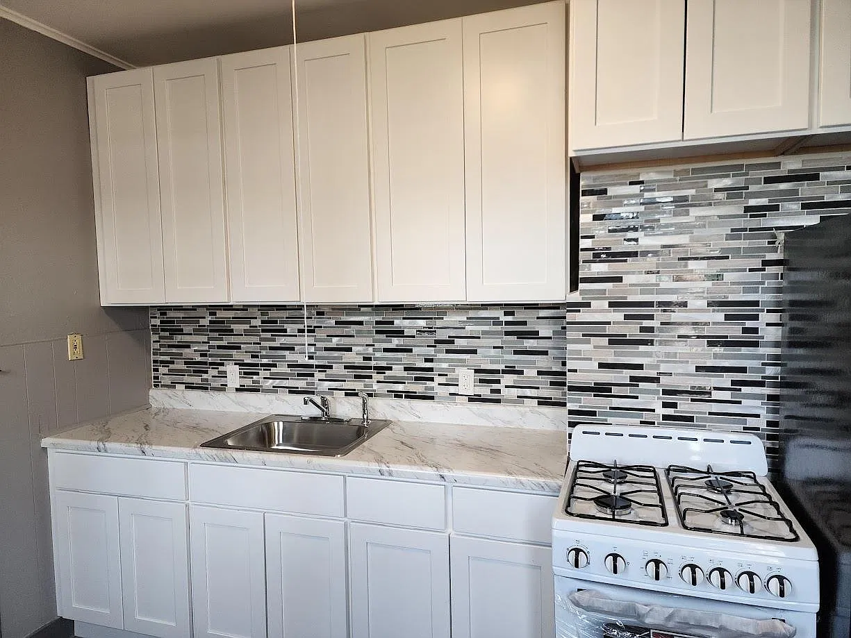 2 bed, 850 sqft, $1,750 — Photo 3