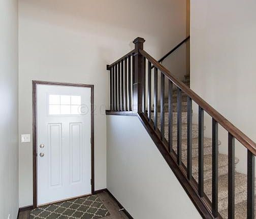 3rd image of 1121 Eaglewood Ave W