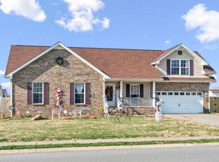 3879 Benjamin Dr, Clarksville, TN 37040