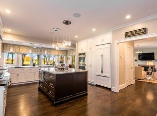 26 Country Club Dr, Shelter Island, NY 11965