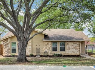 2102 Azalea St, Denton, TX 76205