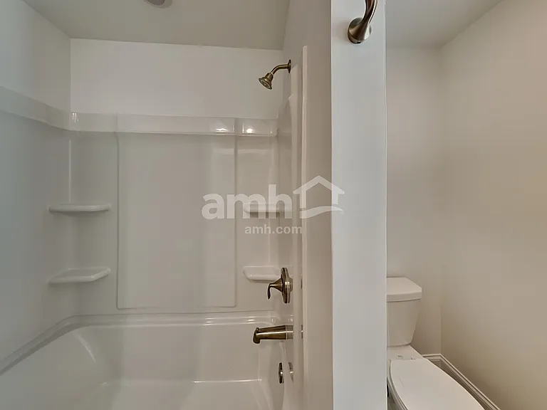 1039 Highland Walk — Photo 30
