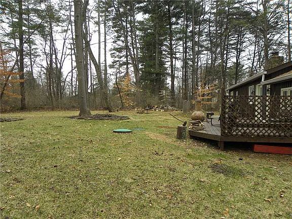 3rd image of 709 Highland Dr