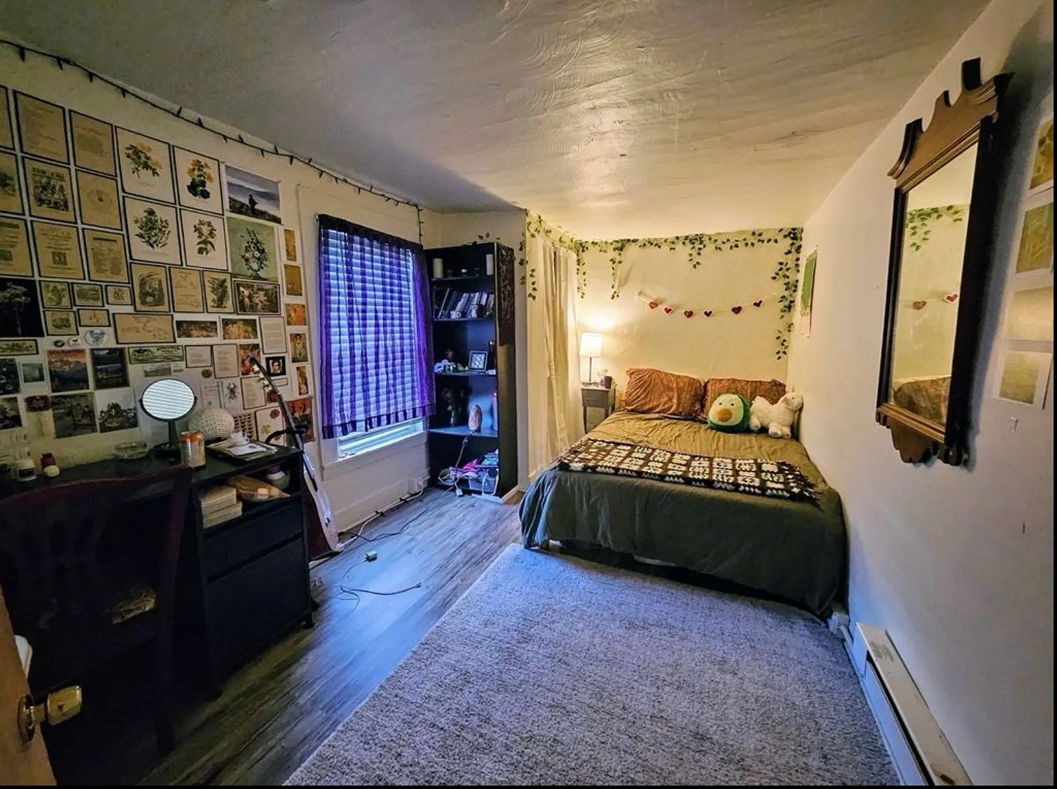 3 bed, 900 sqft, $3,400 — Photo 1