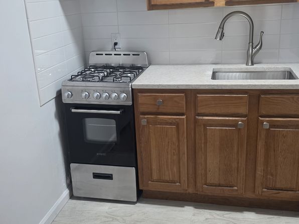 (undisclosed Address)