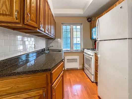 Rented by Brown Harris Stevens | media 9